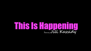 Bratty Sis - Jill Kassidy a szőrös vaginás zsenge