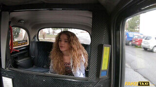 Fake Taxi - Sabrina Spice lovagol a taxis dákóján