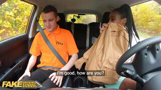 Fake Driving - Brit Asia a dögös csoki tinédzser lány