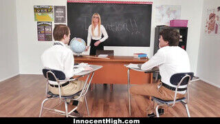 InnocentHigh - A céda tanítónéni rámegy a diák srácra