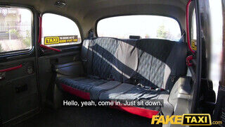 Fake Taxi - Vézna kishölgy lovagol
