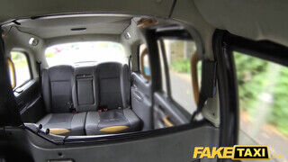 Fake Taxi - Kéjenc kolosszális cickós öreg nő