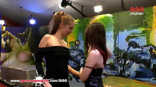 German Goo Girls - Bibi és Louisa, meg a sok nyeles aszpirin