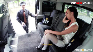 FuckedInTraffic - Alicia Wild hatalmas cickós cseh bébi