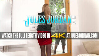 Jules Jordan - Brandi Love kézbe veszi a gigászi kukacot
