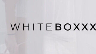 WhiteBoxxx - Lana Roy termetes picsájú ruszki pornós