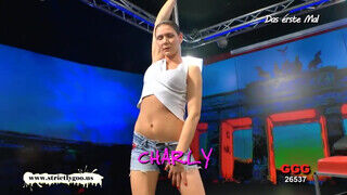 German Goo Girls - Sovány kis csaj csoport szex bulija