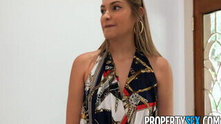 PropertySex - Gizelle Blanco csipázza ha kinyalják