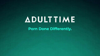 ADULT TIME - Alex Coal a vagina nyaló masszőr