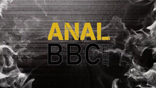 ANALIZED - Anna Rey befogadja a termetes barna péniszt