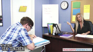 Brooke Tyler az óriás cickós tanítónéni -- Naughty America
