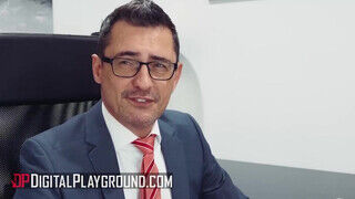 DigitalPlayground - Kimber Woods a repedtsarkú diáklány