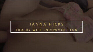 Janna Hicks a bazinagy mellű milf