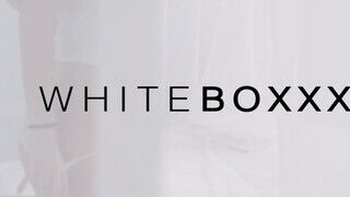 WhiteBoxxx - Vika Lita komálja ha szopkodják