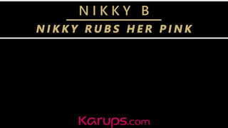 Karups - Nikky B izgatja a lyukát