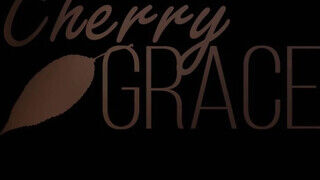 Cherry Grace a orbitális tőgyes amatőr kiscsaj