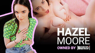 Mofos - Hazel Moore a orbitális csöcsű félénk kiscsaj