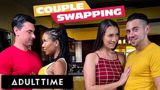 ADULT TIME - Dupla szexy nő, Kira Noir és Bella Rolland négyesben közösülnek