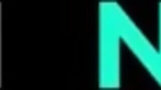 Méretes kebel milf Lexi Luna spriccelésre készteti mostohalányát, Eliza Ibarra-t, miközben csiklandozza