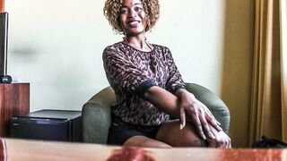 Csinos amatőr milf keményen meghágva casting forgatás után