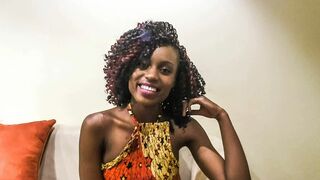 Mosolygós néger csinibaba pov castingon keményen megkefélve