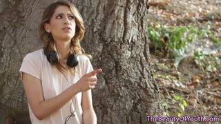 Alexa Grace zsenge cuncija forrón dörzsölődik lesbi szerelmében