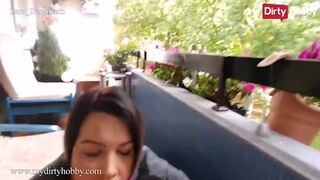 Lara Bergmann forró baletli cumizása meghágva gigászi faszal